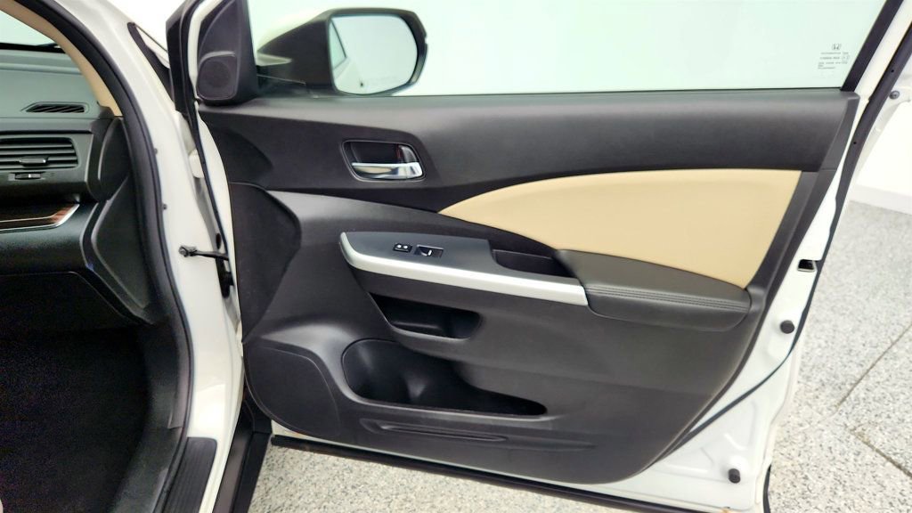 Used 2015 Honda CR-V Touring image 26