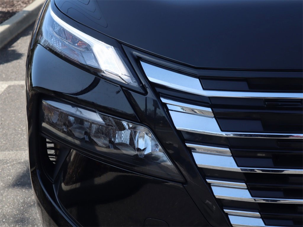 Certified 2025 Nissan Rogue SV w/ SV Premium Package image 12