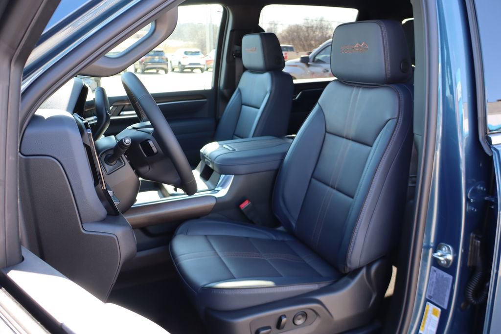 New 2026 Chevrolet Silverado 3500 High Country w/ Technology Package image 15