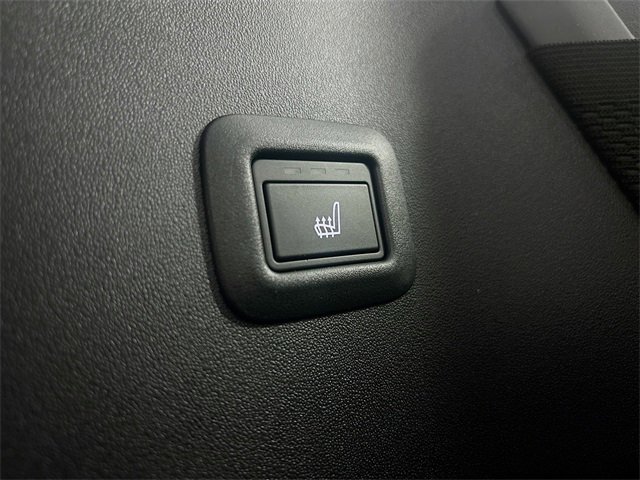 Used 2025 Land Rover Defender 130 S image 35