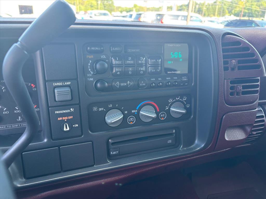 Used 1998 Chevrolet Silverado 1500 2WD Extended Cab w/ Preferred Equipment Group 2 image 5