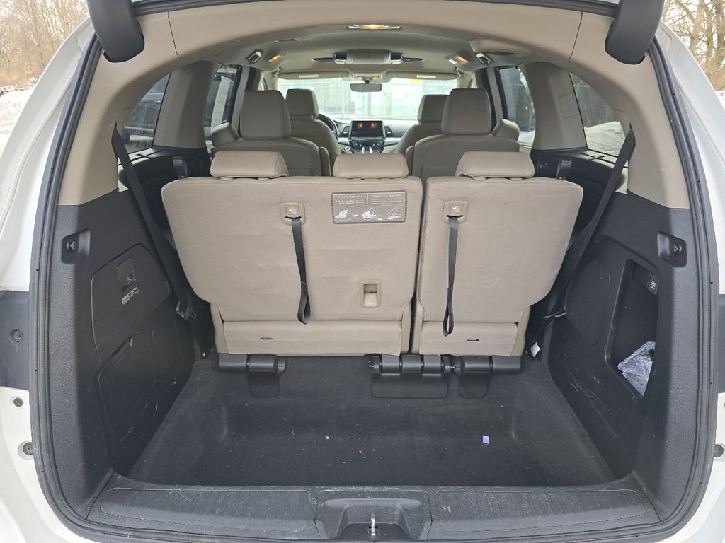 Used 2020 Honda Odyssey Elite image 17