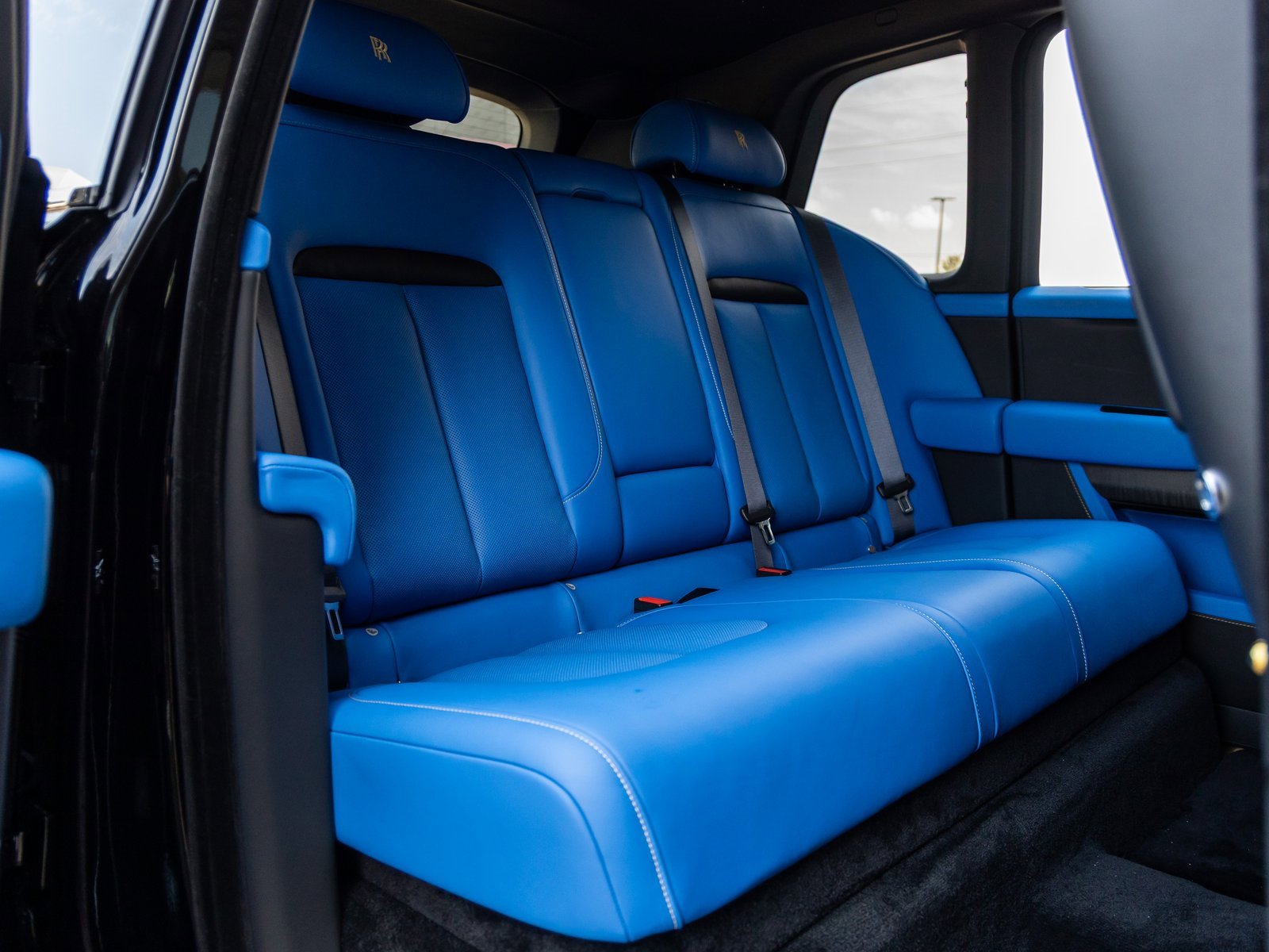 New 2026 Rolls-Royce Cullinan image 48