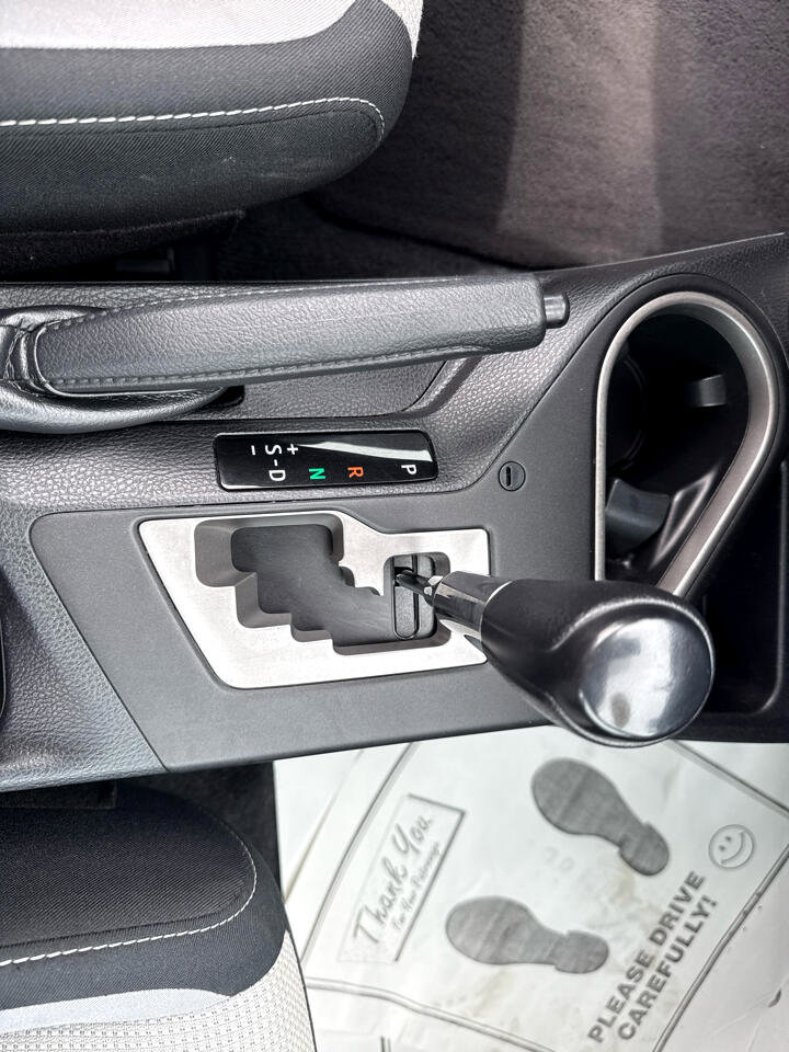 Used 2017 Toyota RAV4 XLE image 22