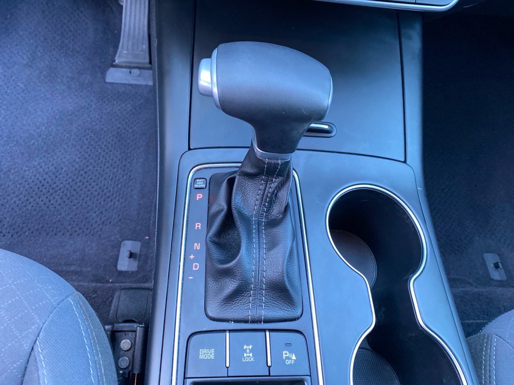 Used 2020 Kia Sorento LX w/ LX I4 Convenience Package image 12