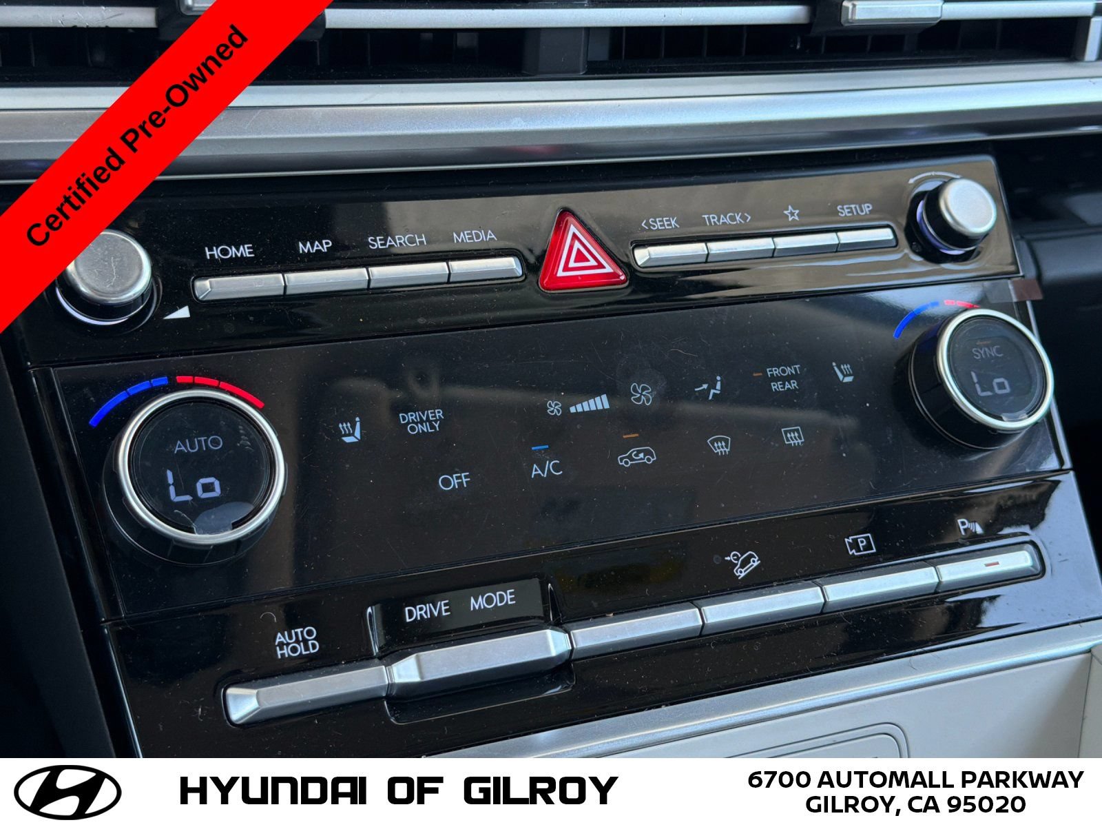 Certified 2025 Hyundai Santa Fe SEL FWD image 21