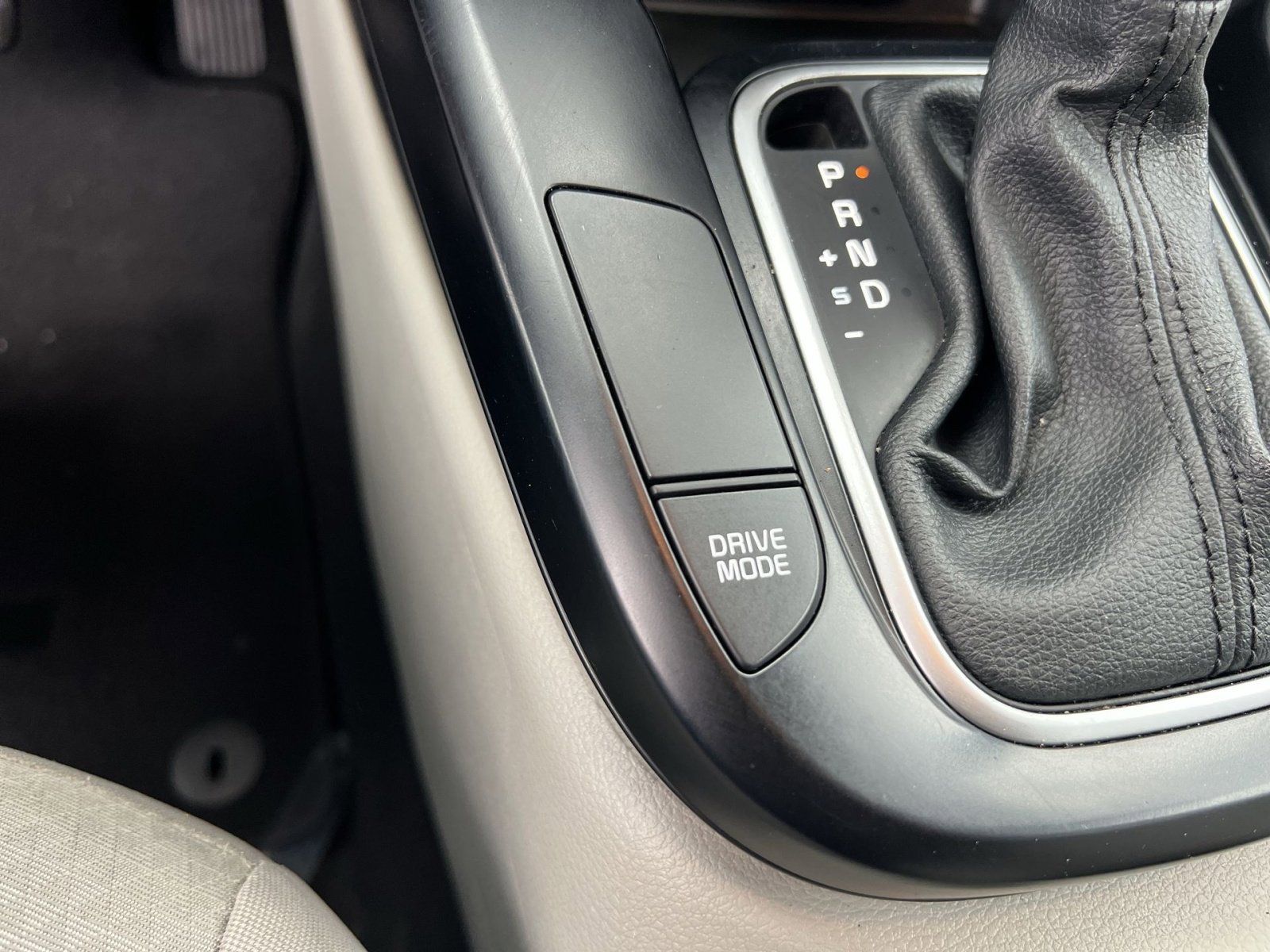 Used 2023 Kia Soul LX w/ Option Group 015 image 32