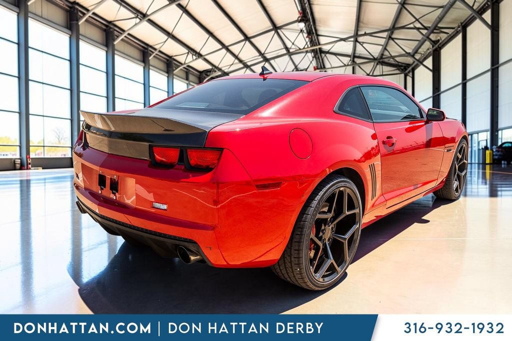 Used 2010 Chevrolet Camaro SS w/ White Stripe Package RWD image 26