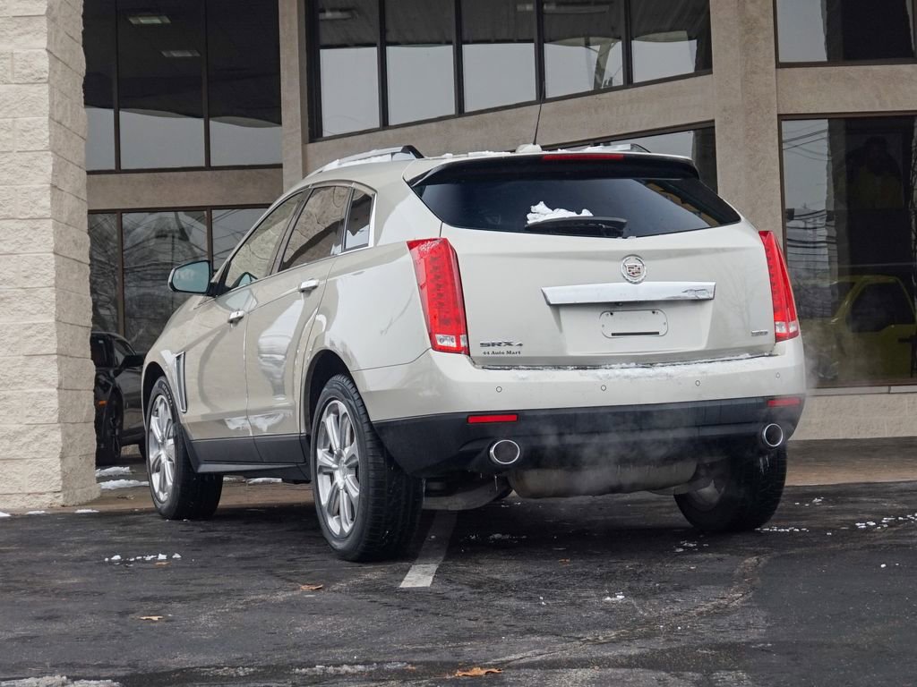 Used 2016 Cadillac SRX Performance w/ Driver Awareness Package image 7