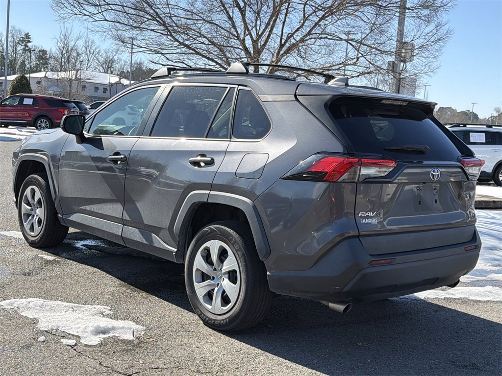 Used 2020 Toyota RAV4 LE image 5