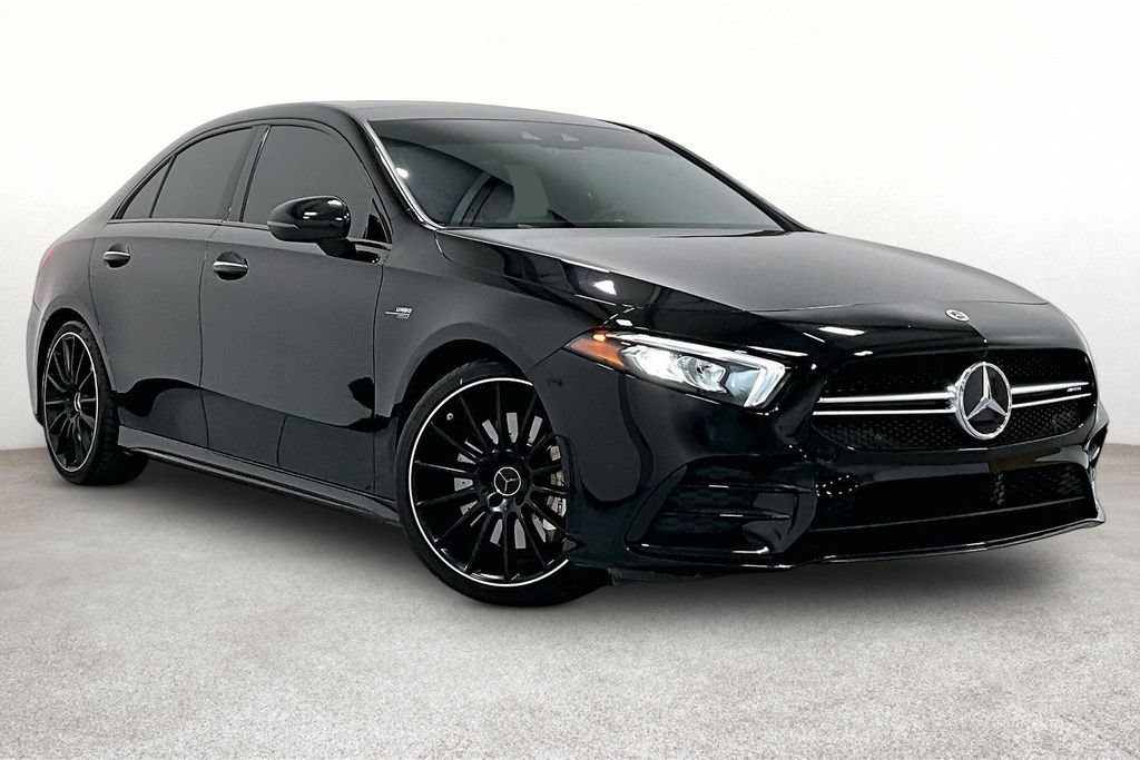 Used 2021 Mercedes-Benz A 35 AMG 4MATIC image 1