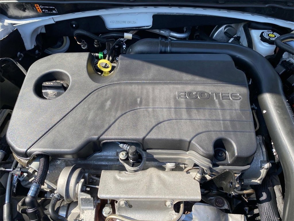 Used 2022 Chevrolet Malibu LT image 21