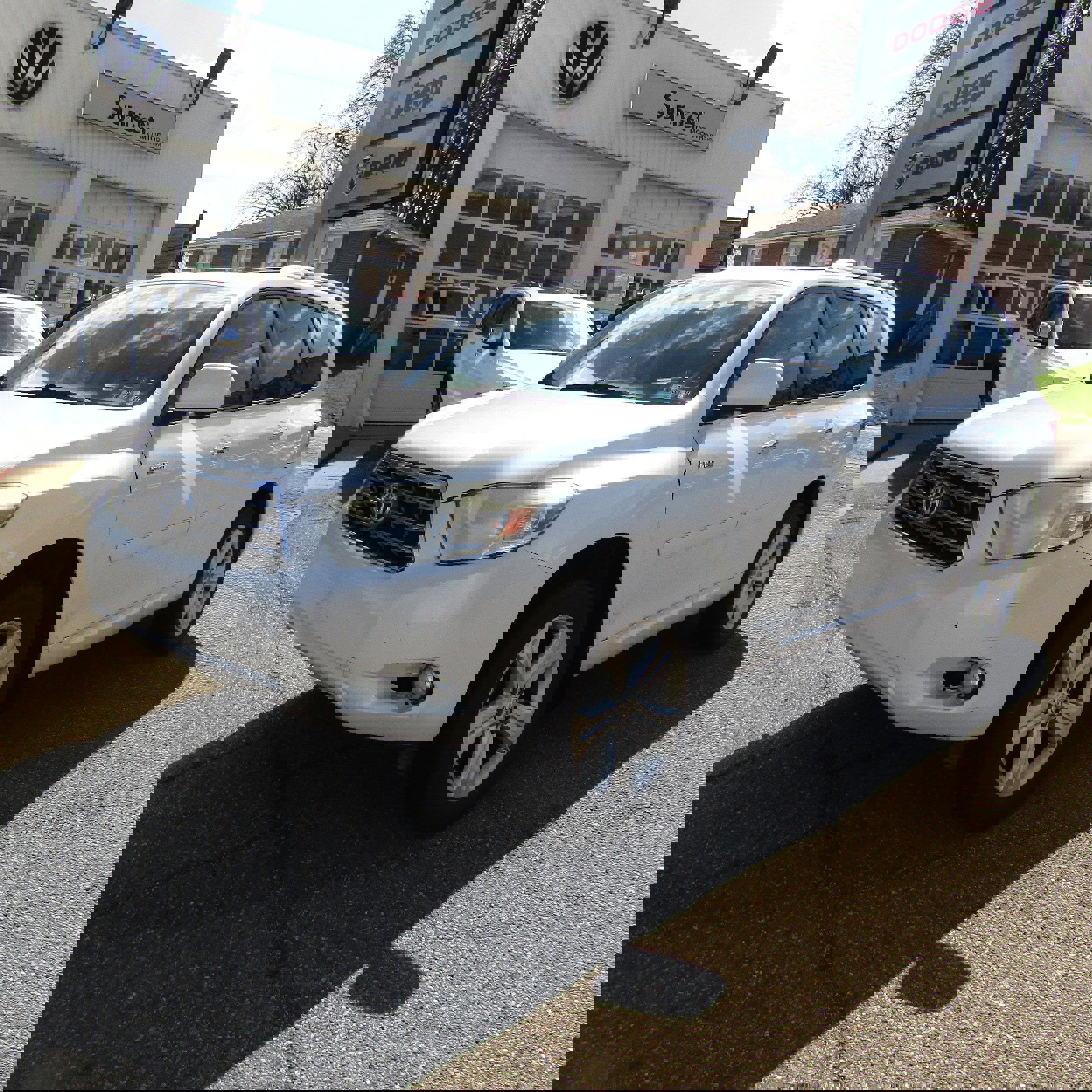 Used 2010 Toyota Highlander Limited image 3