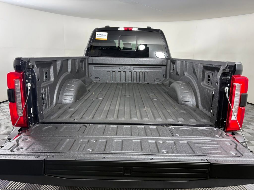 Used 2026 Ford F450 XLT w/ XLT Premium Package AWD/4WD image 31