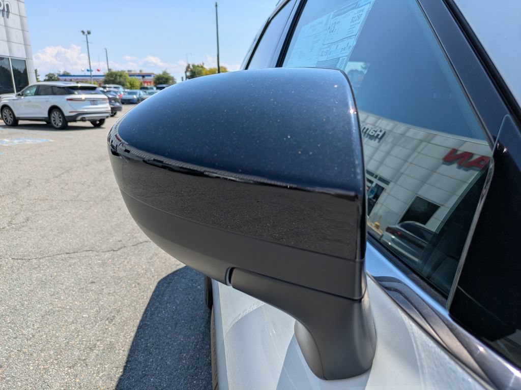 New 2026 Nissan Pathfinder SV FWD image 12