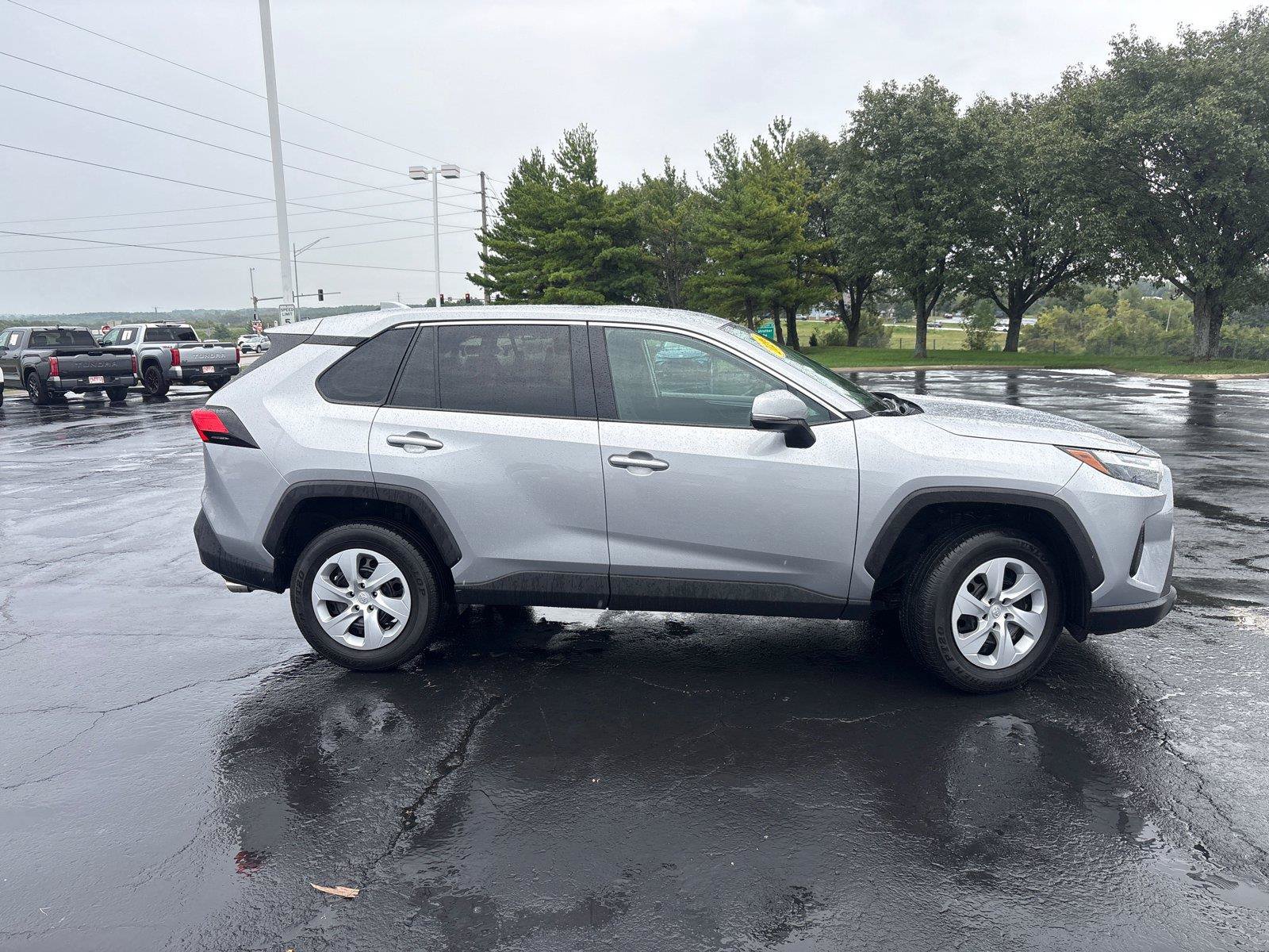 Certified 2025 Toyota RAV4 LE FWD image 11