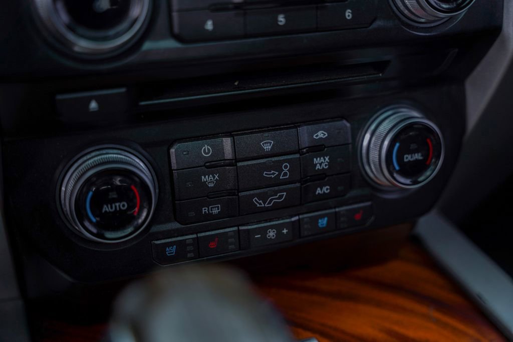 Used 2015 Ford F150 King Ranch w/ Equipment Group 601A Luxury image 26