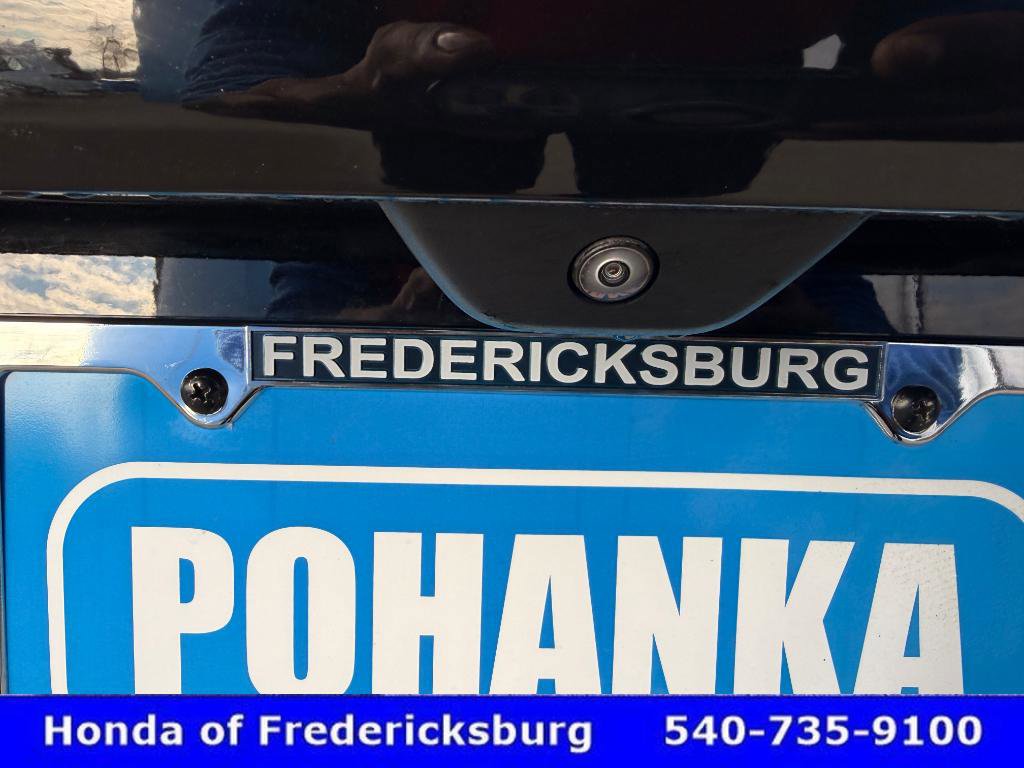 Used 2023 Jeep Grand Cherokee Laredo image 14