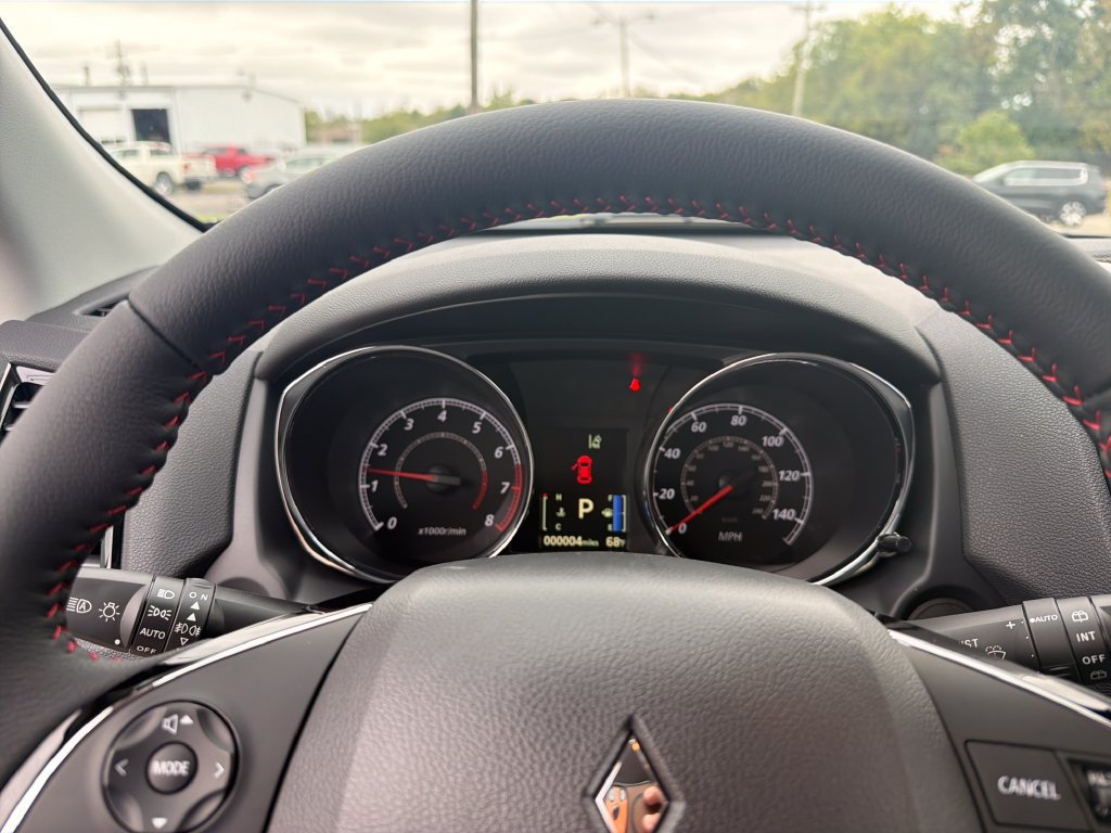 New 2027 Mitsubishi Outlander Sport LE AWD/4WD image 18