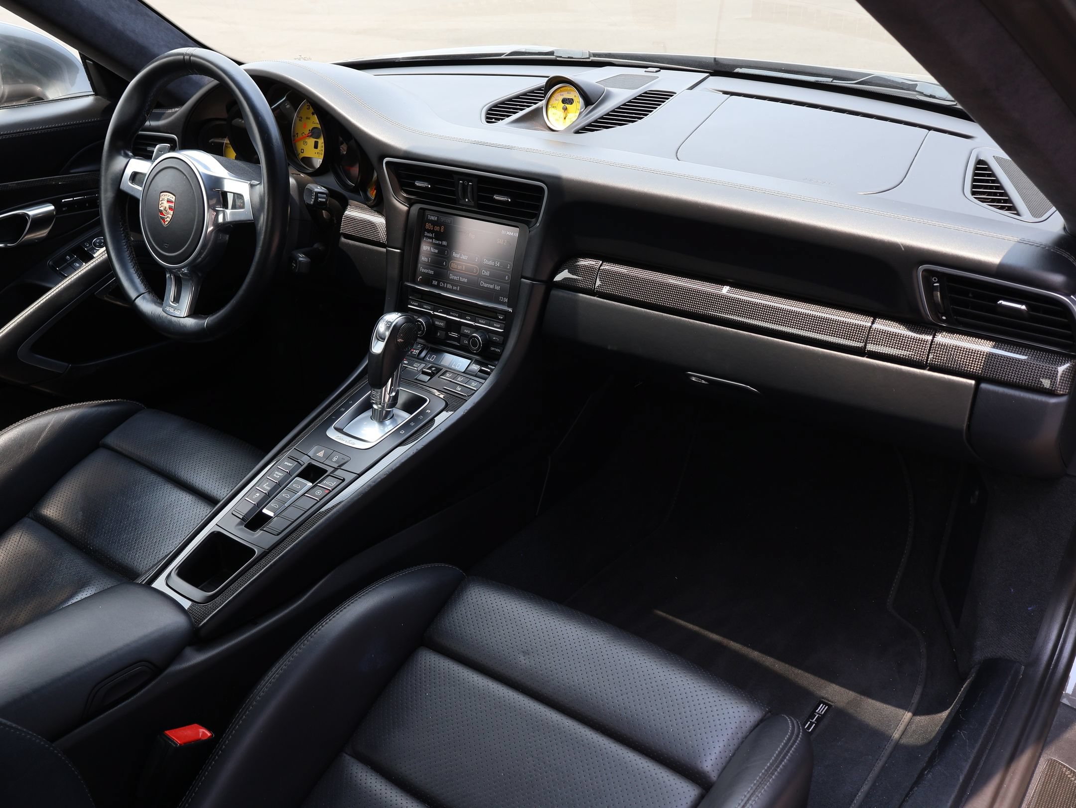 Used 2014 Porsche 911 Turbo S AWD/4WD image 33