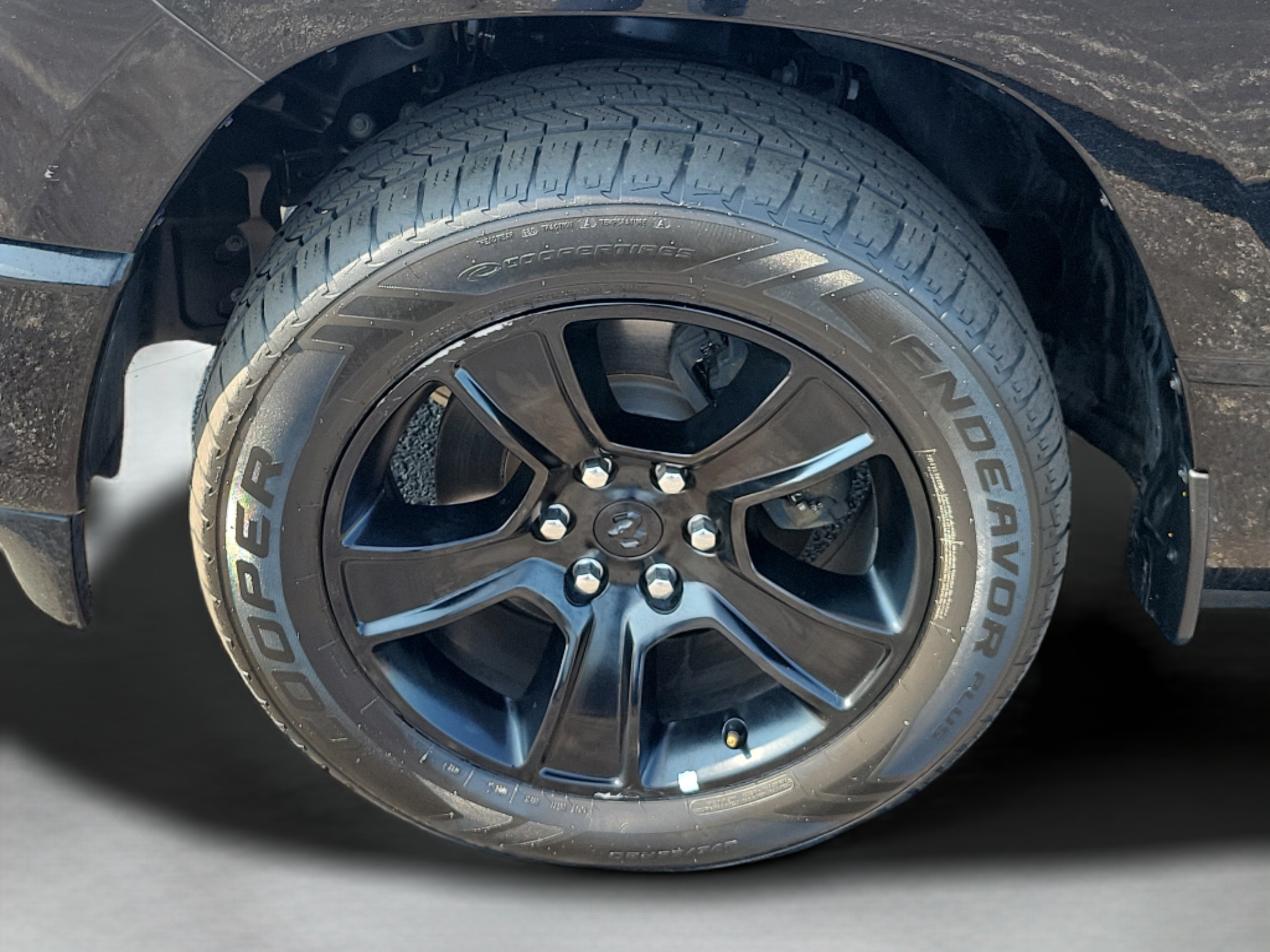 Used 2023 RAM 1500 Big Horn AWD/4WD image 29