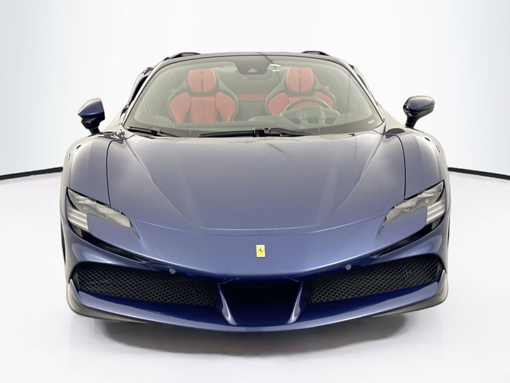 Used 2023 Ferrari SF90 Spider AWD/4WD image 2