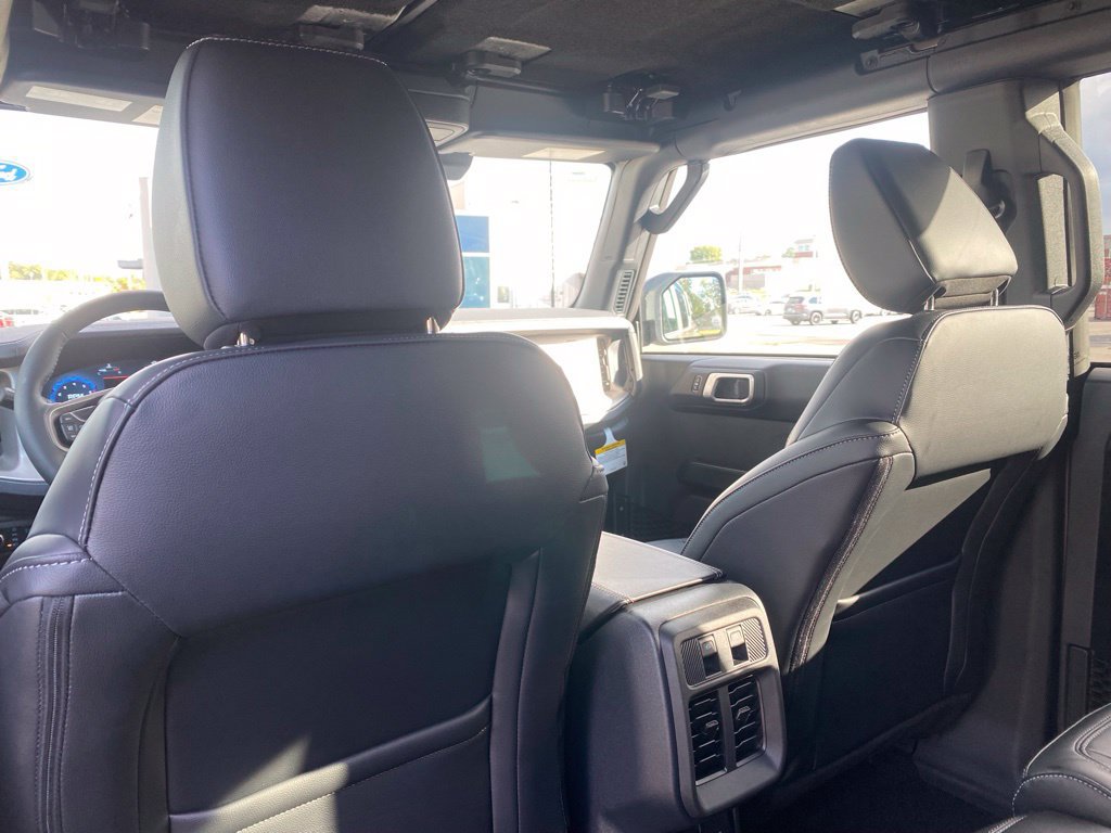 New 2026 Ford Bronco Outer Banks w/ Sasquatch Package AWD/4WD image 33