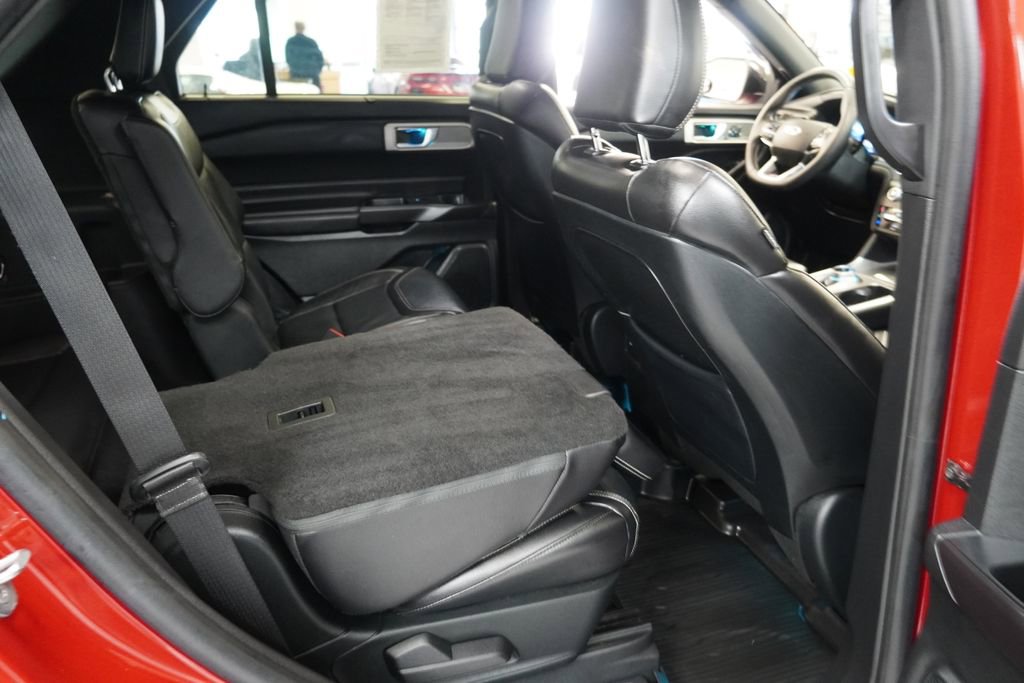 Used 2020 Ford Explorer ST AWD/4WD image 25
