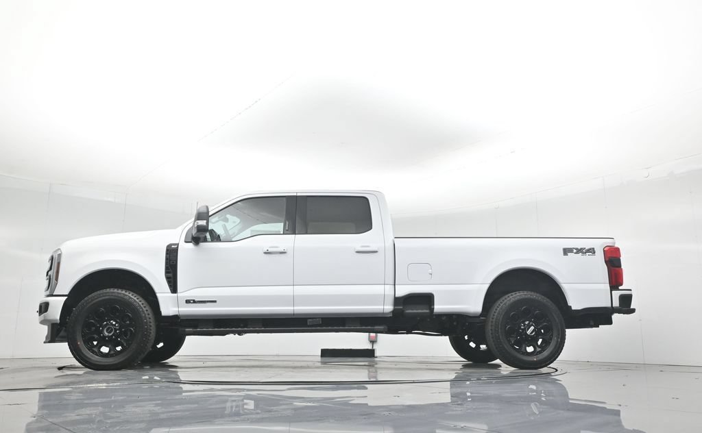 New 2026 Ford F350 XLT w/ XLT Premium Package AWD/4WD image 32