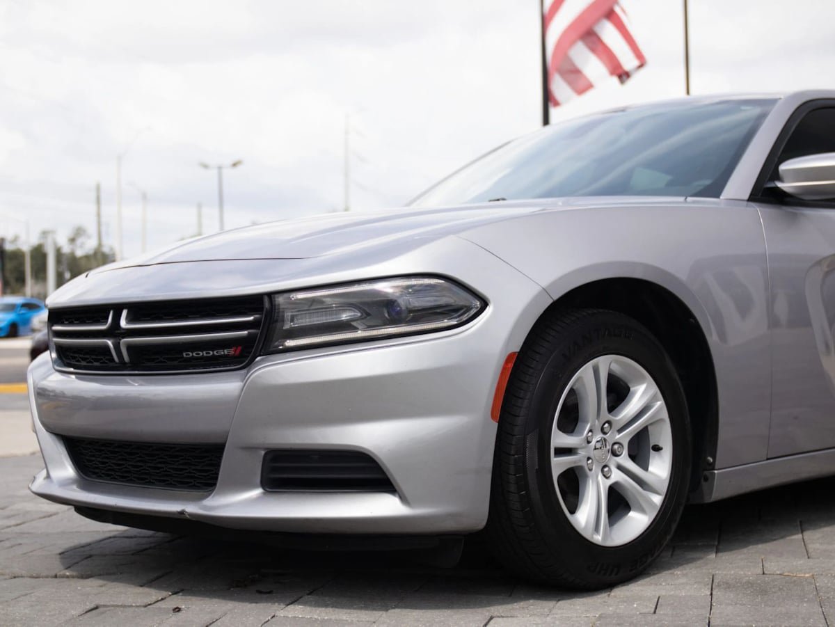 Used 2016 Dodge Charger SE w/ Popular Equipment Group RWD image 8
