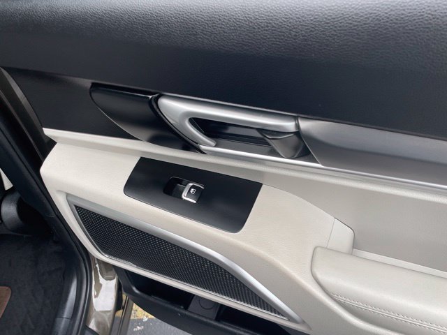 Used 2020 Kia Telluride S FWD image 54