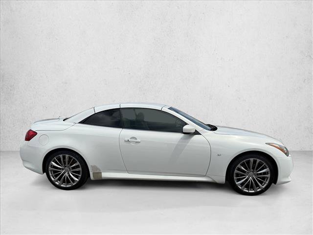 Used 2014 INFINITI Q60 Convertible w/ Premium Package RWD video 4
