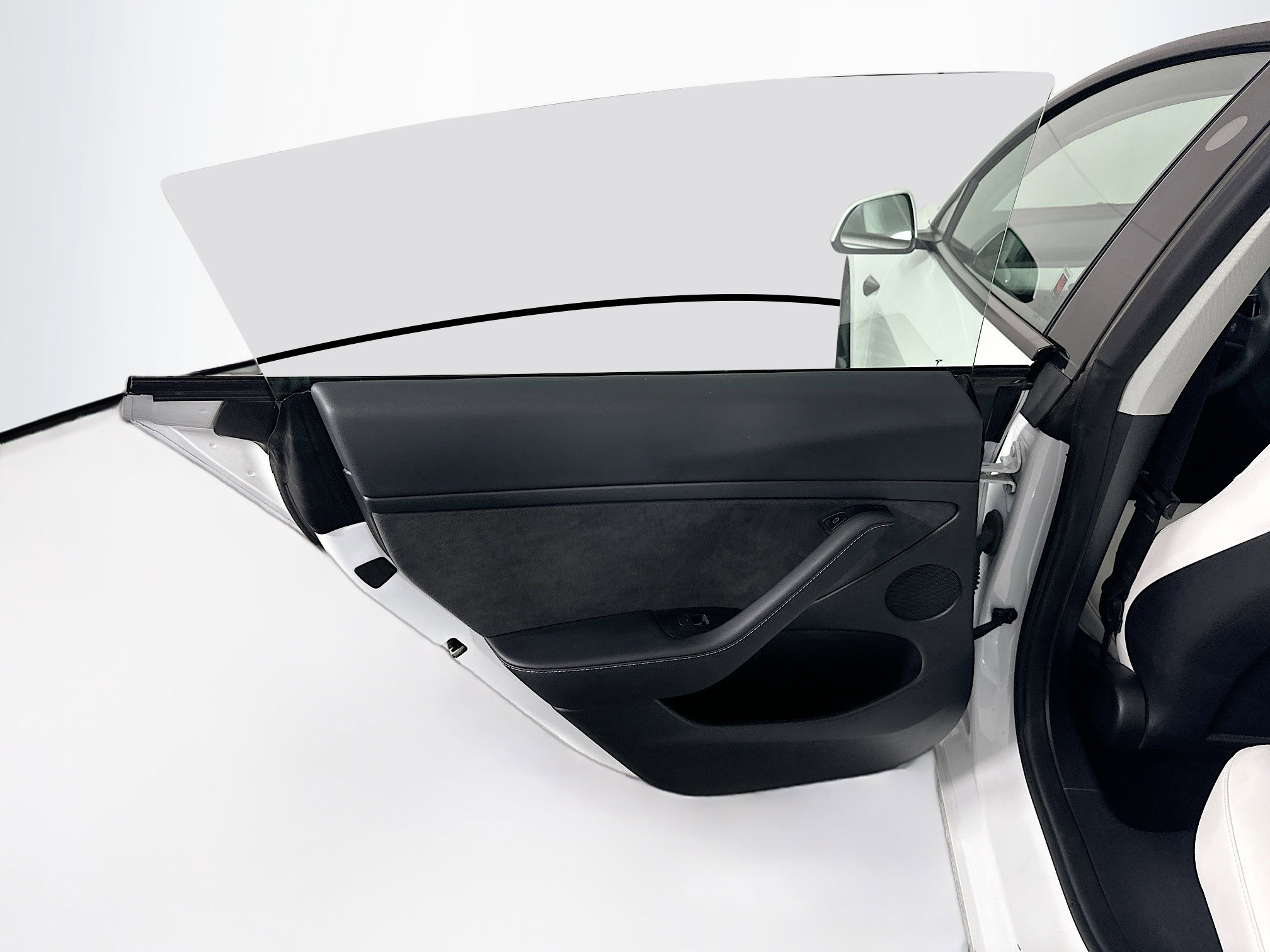 Used 2023 Tesla Model 3 Standard Range image 24