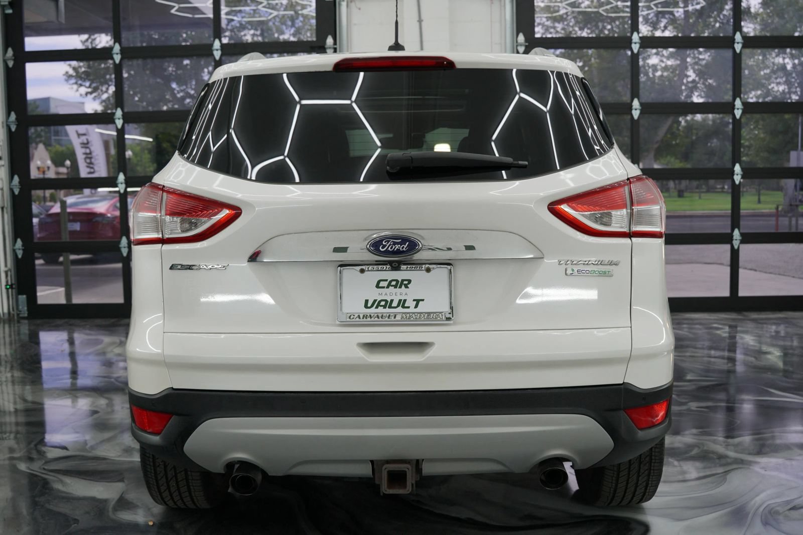 Used 2015 Ford Escape Titanium w/ Equipment Group 301A FWD image 9