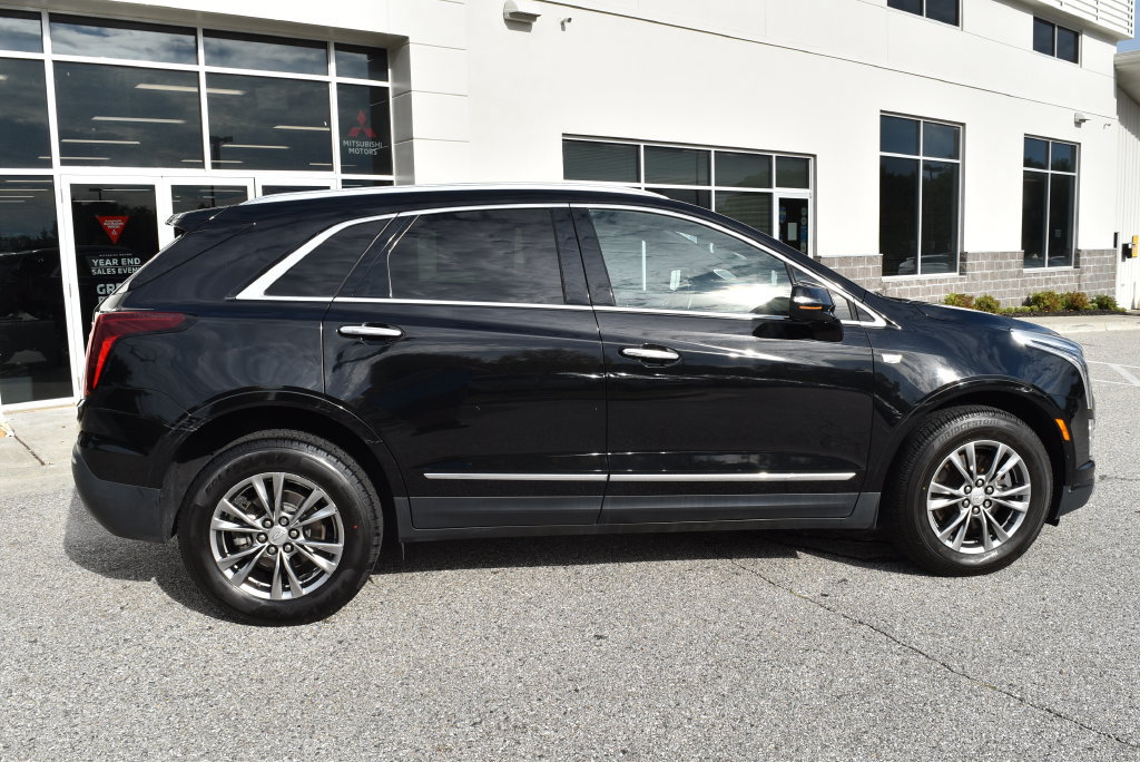 Used 2020 Cadillac XT5 Premium Luxury FWD image 2