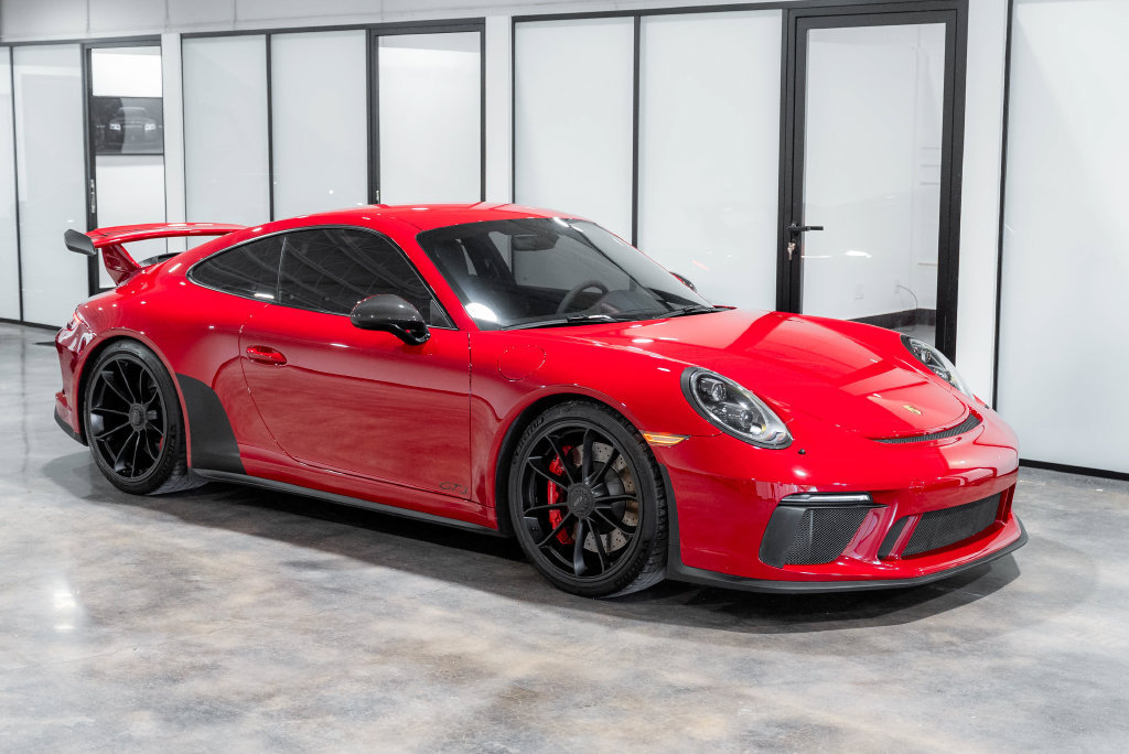 Used 2018 Porsche 911 GT3 RWD image 5