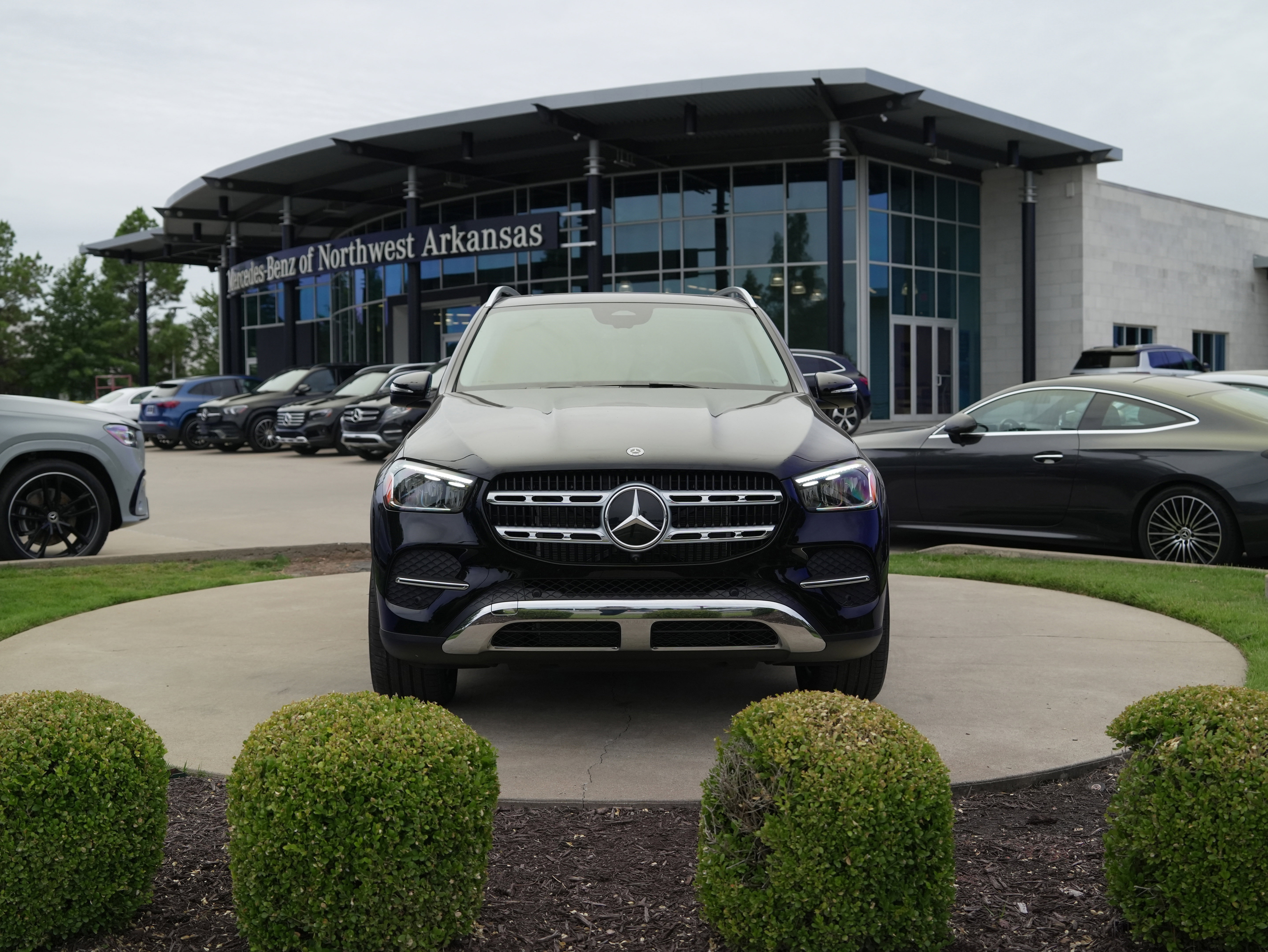 New 2026 Mercedes-Benz GLE 350 4MATIC image 2