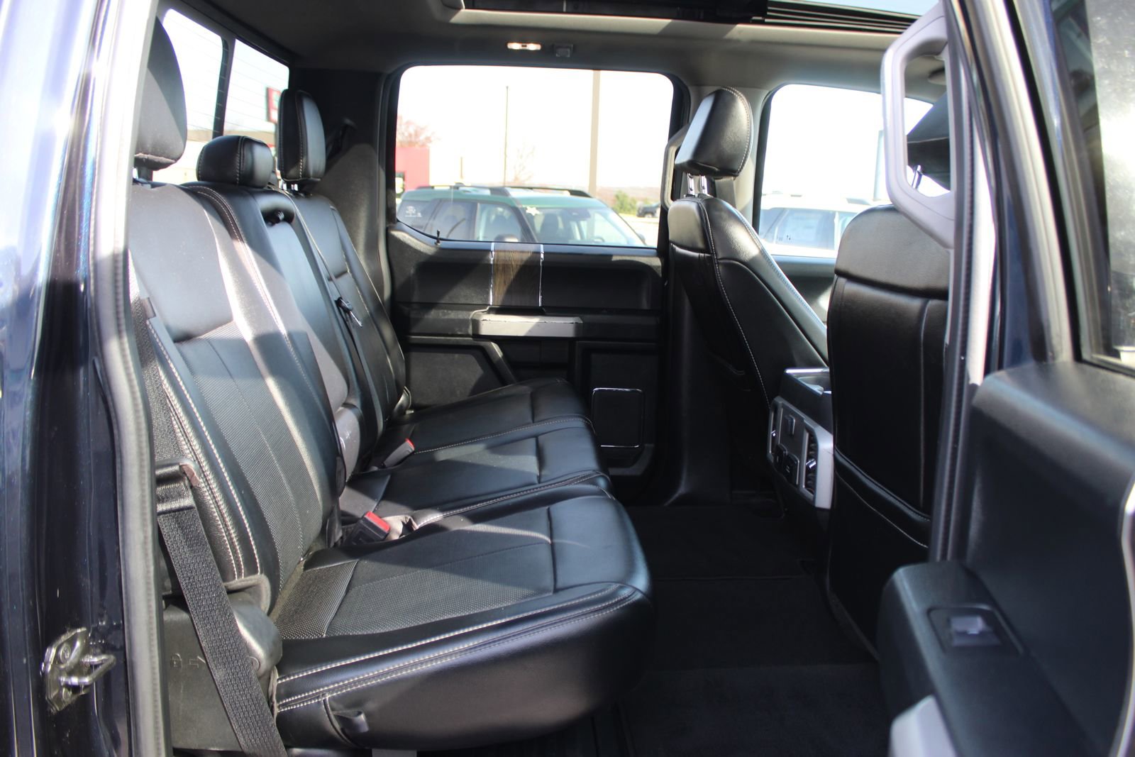 Used 2021 Ford F250 Lariat image 18