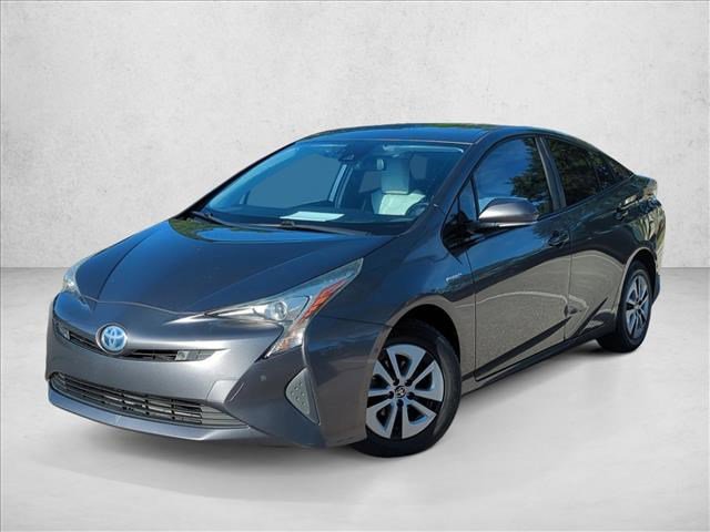 Used 2018 Toyota Prius Four video 1