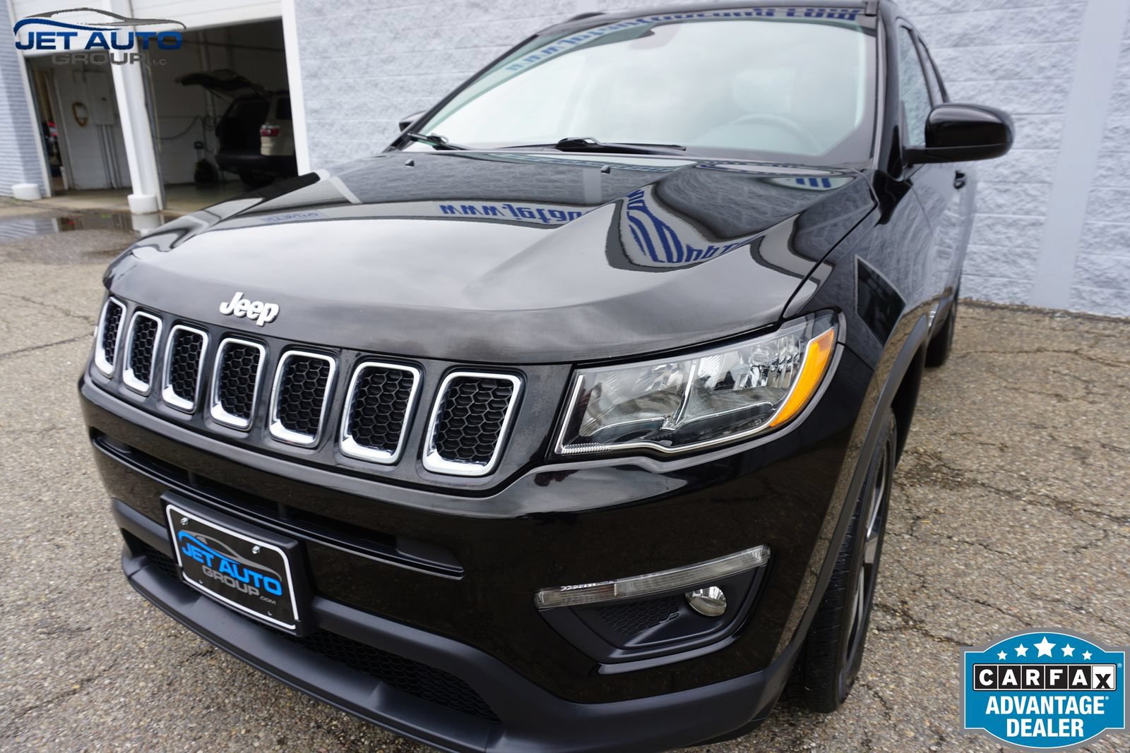 Used 2018 Jeep Compass Latitude w/ Popular Equipment Group AWD/4WD image 5