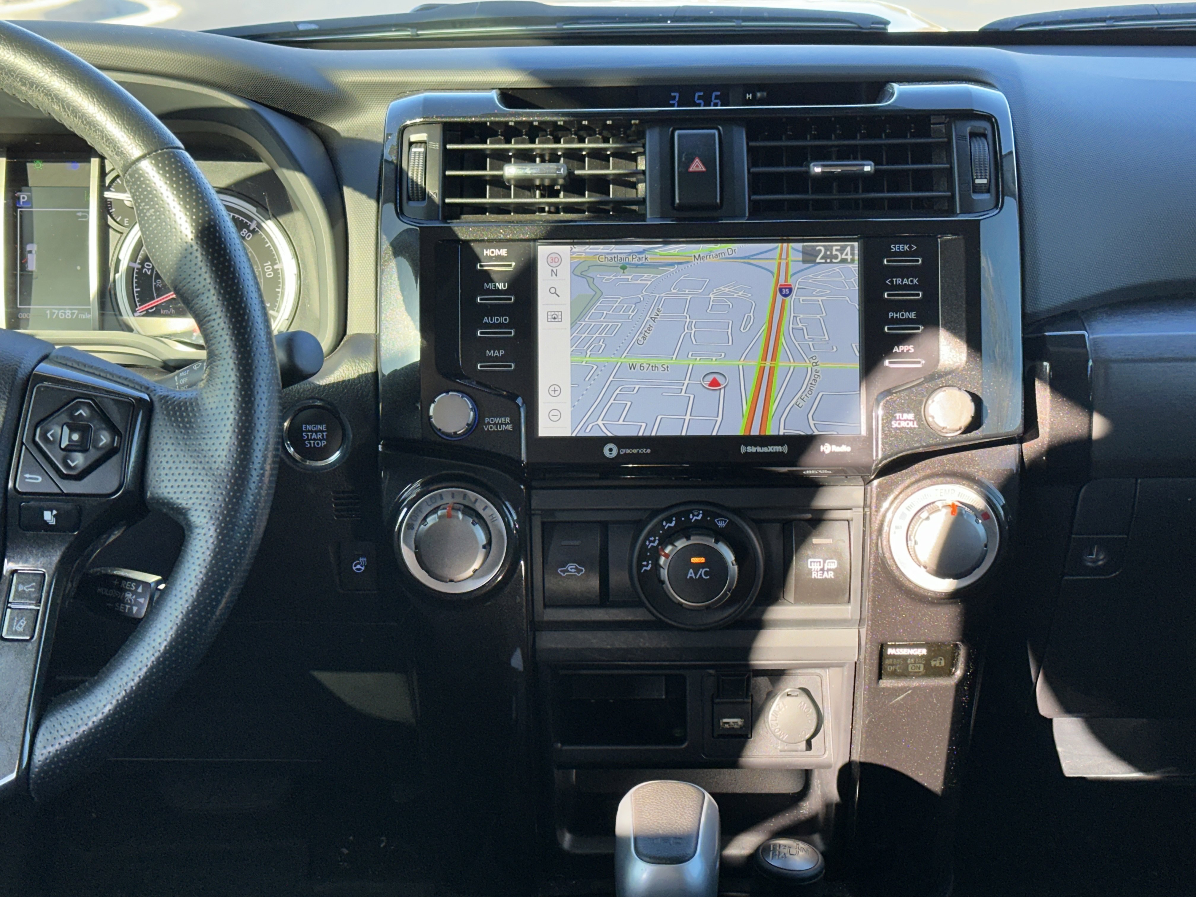 Used 2023 Toyota 4Runner TRD Off-Road Premium image 28