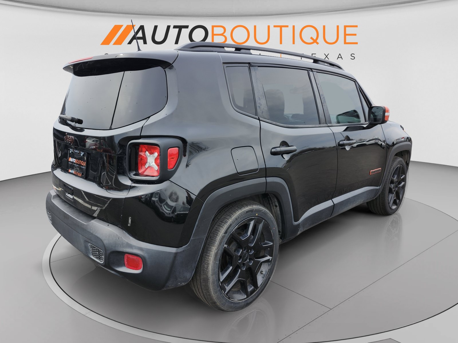 Used 2020 Jeep Renegade Latitude FWD image 14
