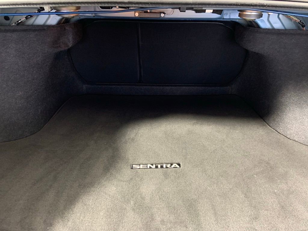 Used 2022 Nissan Sentra SV FWD image 19