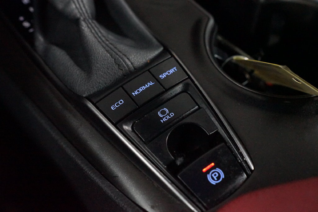 Certified 2022 Toyota Camry XSE w/ Navigation Package FWD image 24