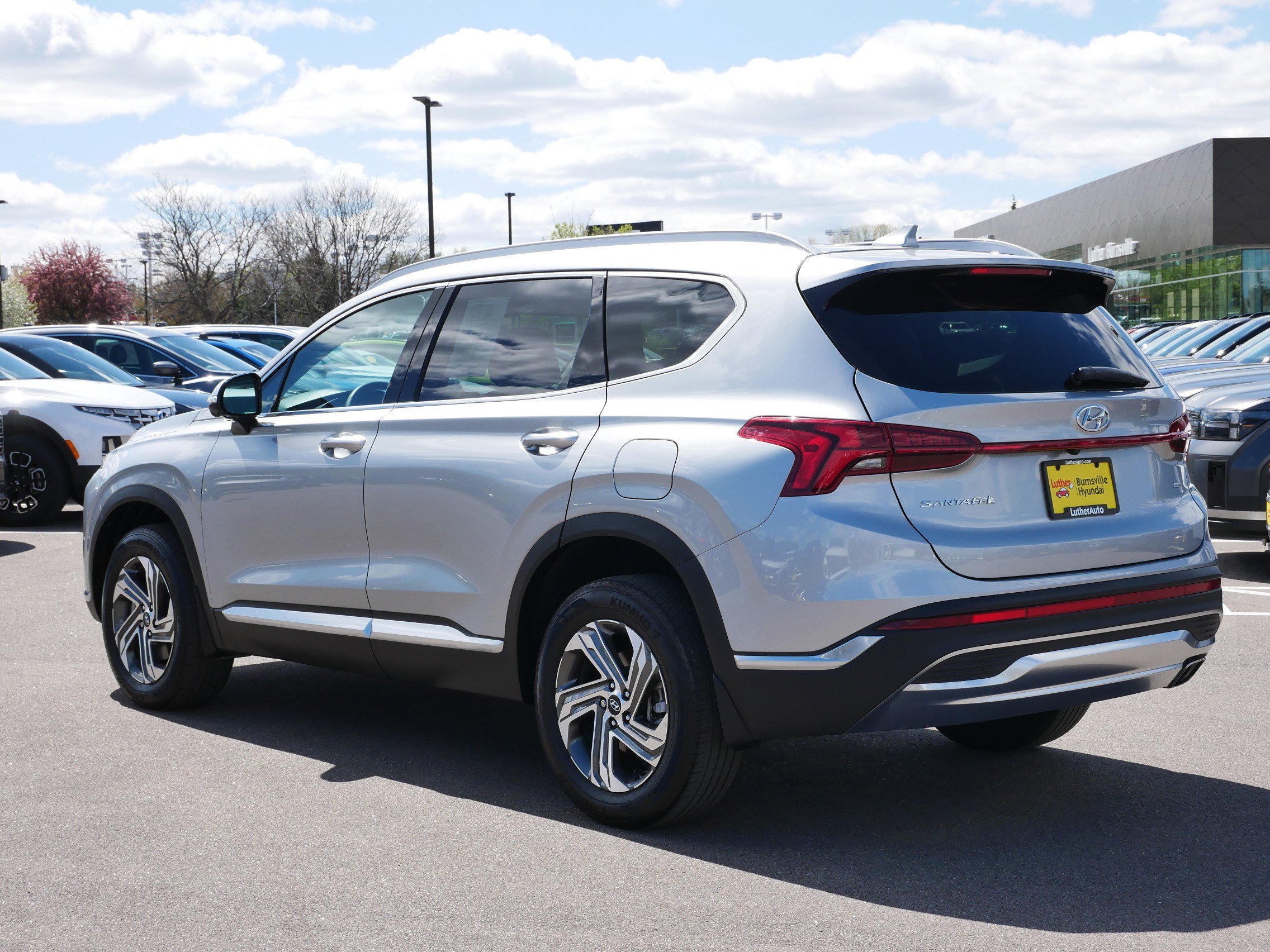 Certified 2023 Hyundai Santa Fe SEL AWD/4WD image 5