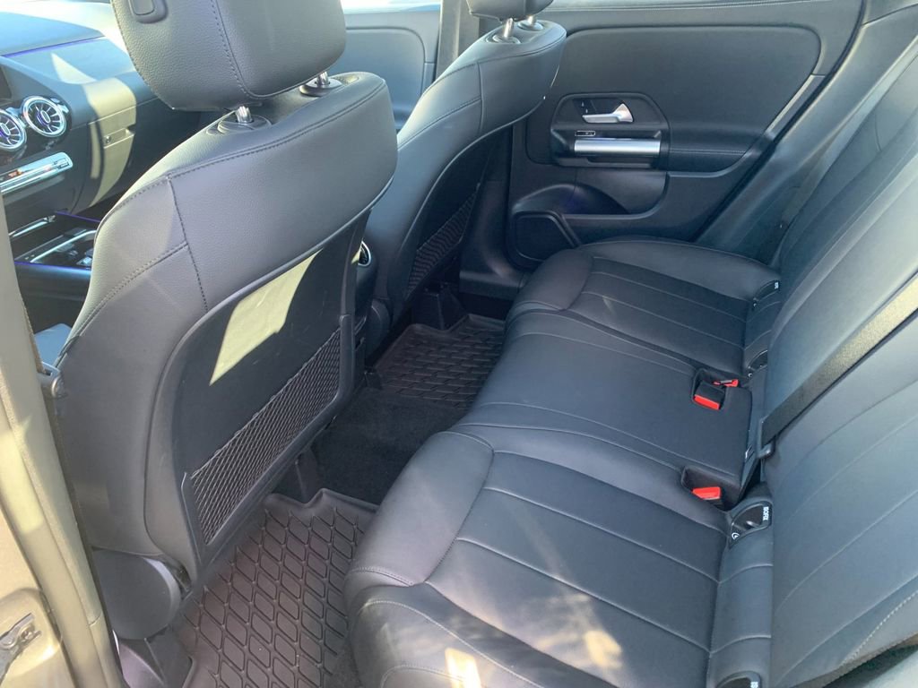 Used 2023 Mercedes-Benz GLA 250 4MATIC image 13