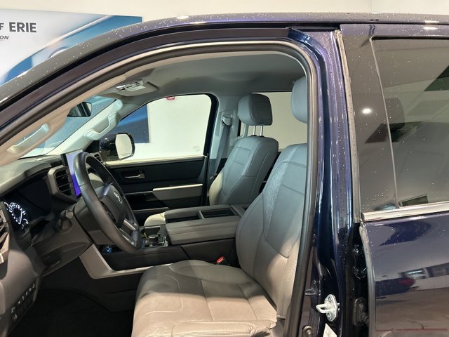 Used 2023 Toyota Tundra Limited image 13