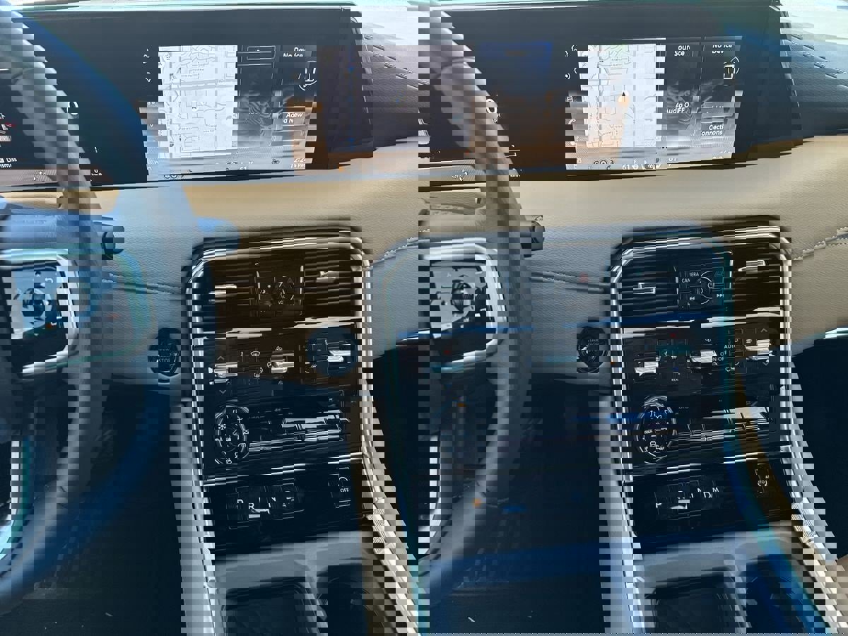 New 2026 Nissan Armada SL w/ Convenience Package image 17