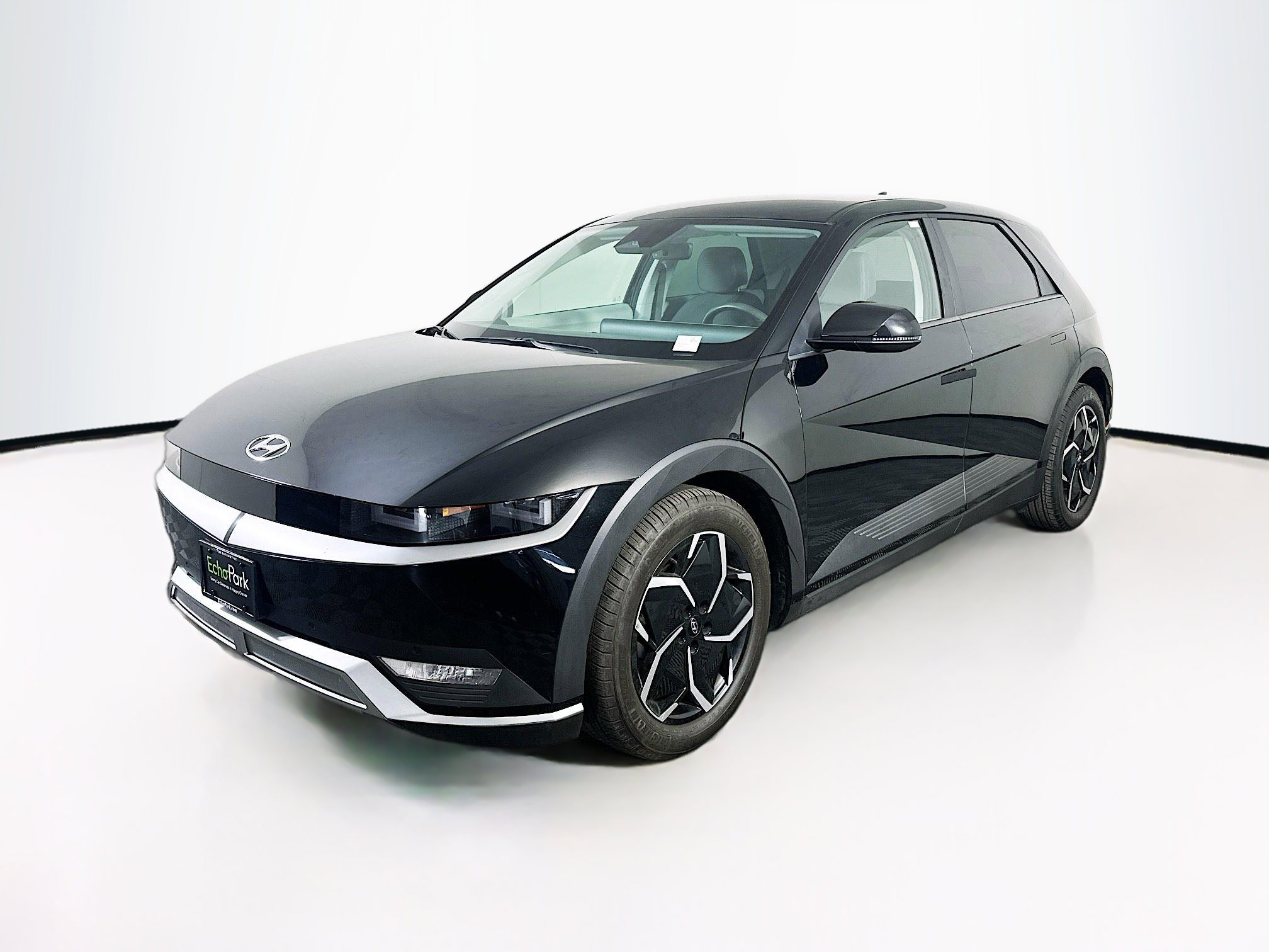 Used 2024 Hyundai Ioniq 5 SEL RWD image 3