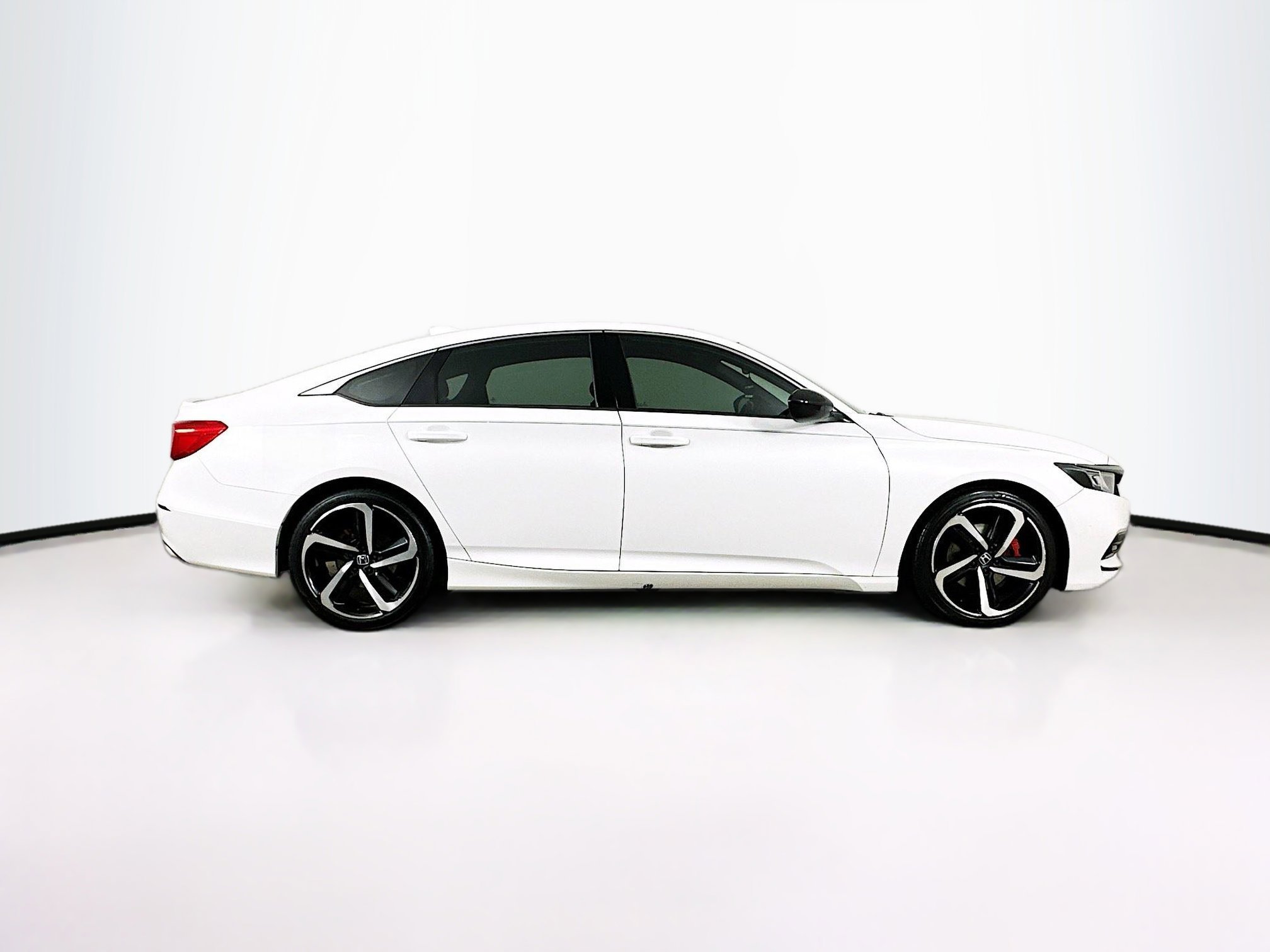 Used 2020 Honda Accord Sport image 10